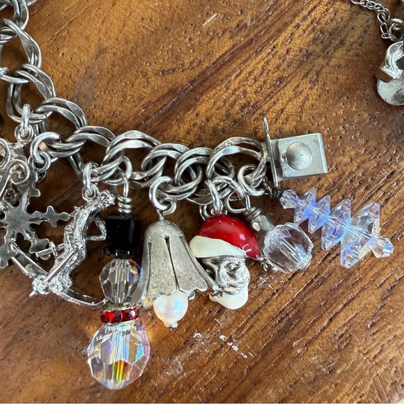 Vintage Sterling 925 Silver Christmas Santa Winter Holiday Skiing Charm Bracelet - Picture 5 of 16